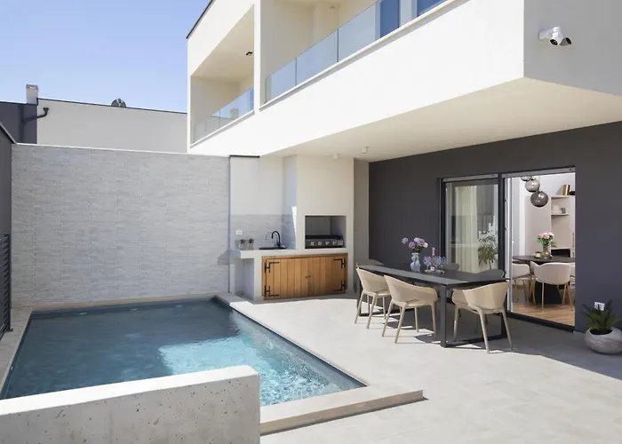 Oasis Vakantiehuis Ližnjan